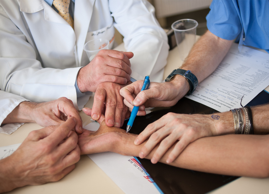 ZANE WILLIAMS photographer ReSurge in Bolivia